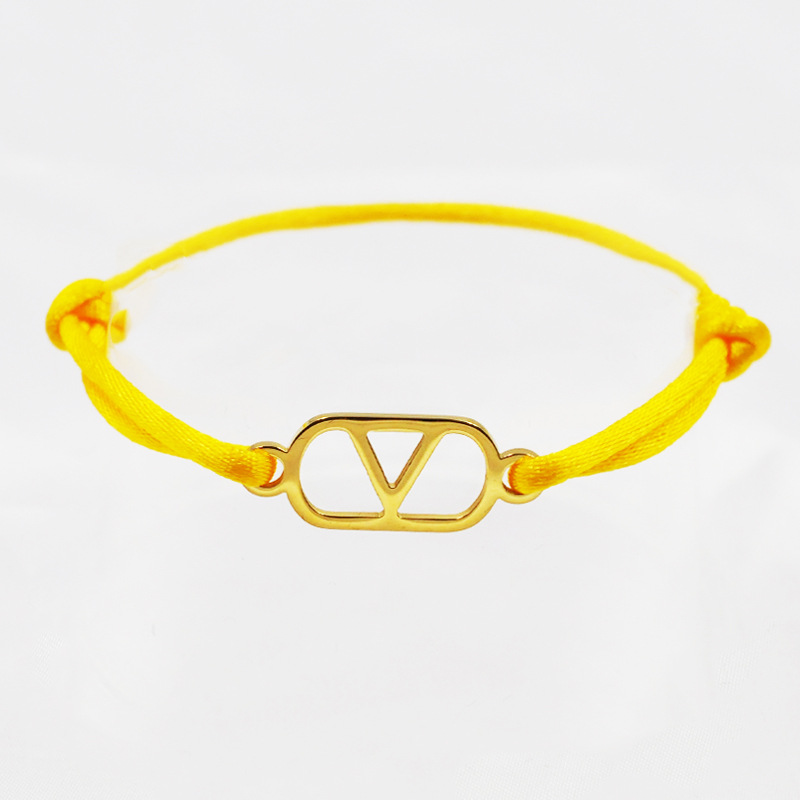4:Yellow rope   gold accessories