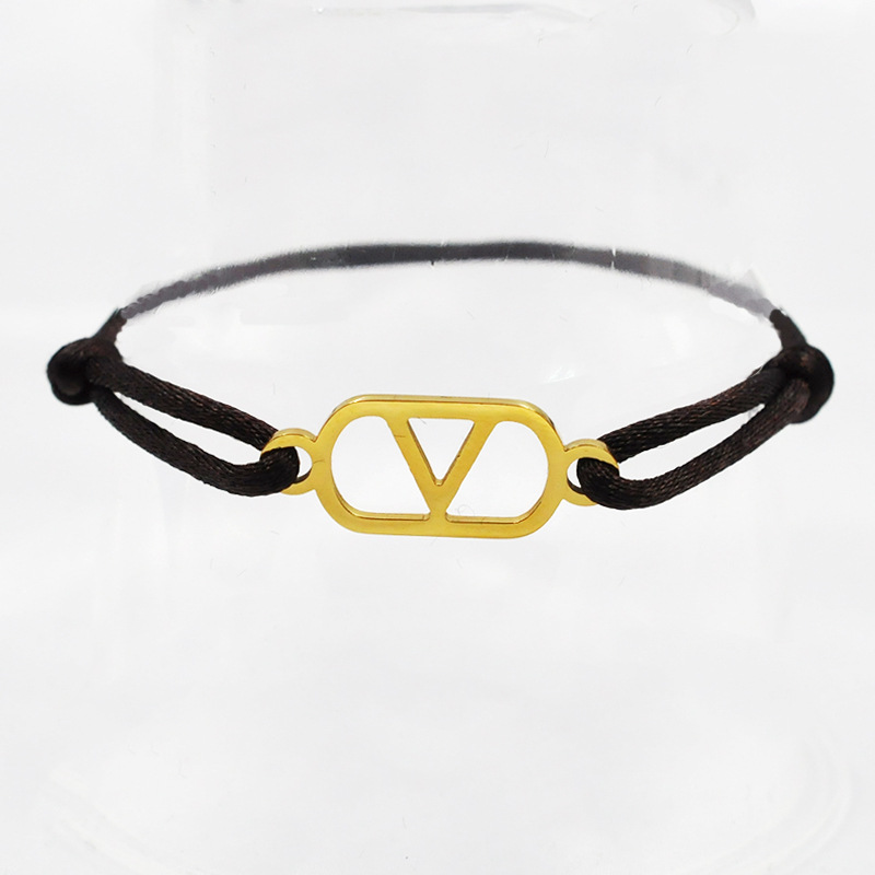 22:Dark brown rope   gold accessories