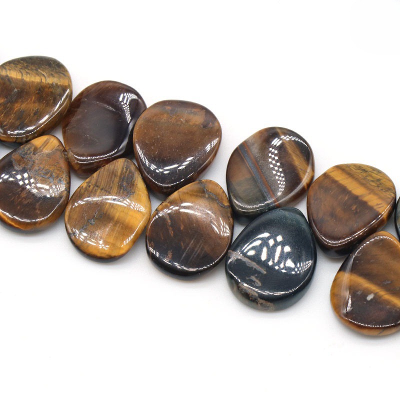 4:Tiger eye stone