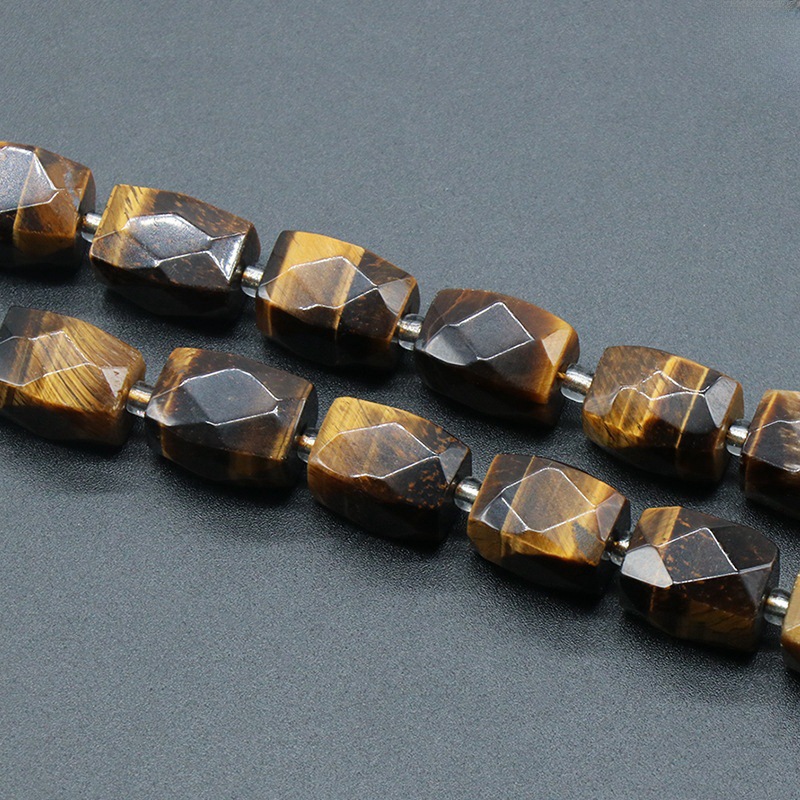 2:Tiger eye stone