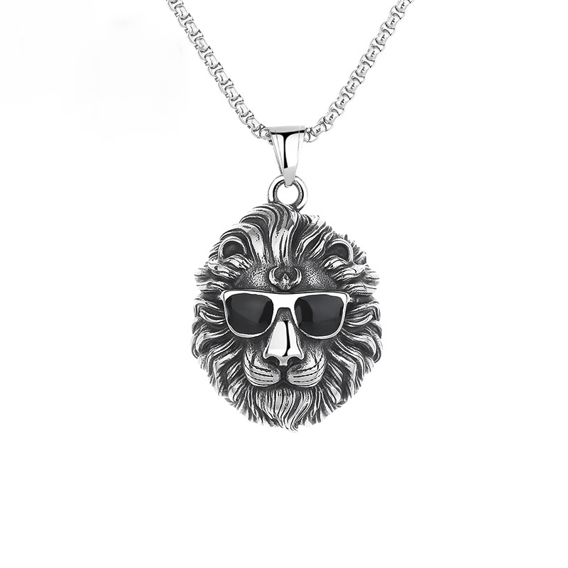 2:Titanium steel lion head necklace b