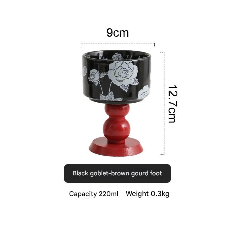 Black - gourd feet red - camellia