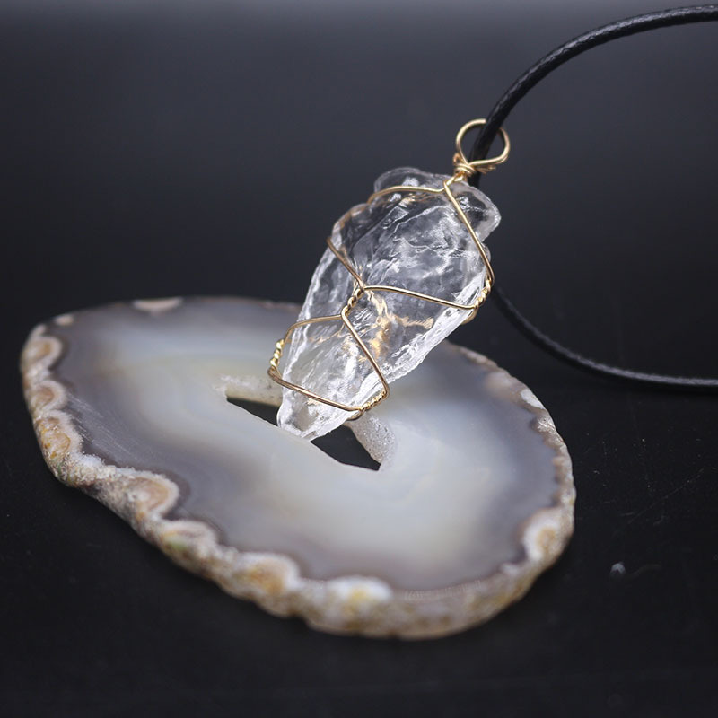 4:White glass [wire winding]]