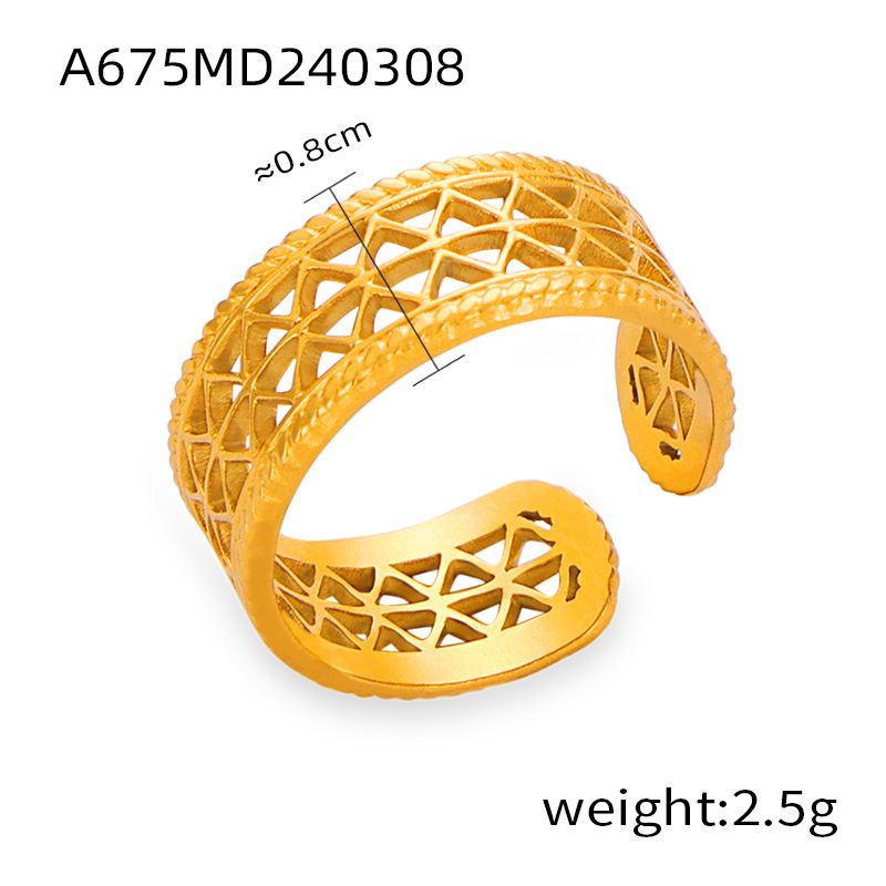 4:A675-Gold Ring