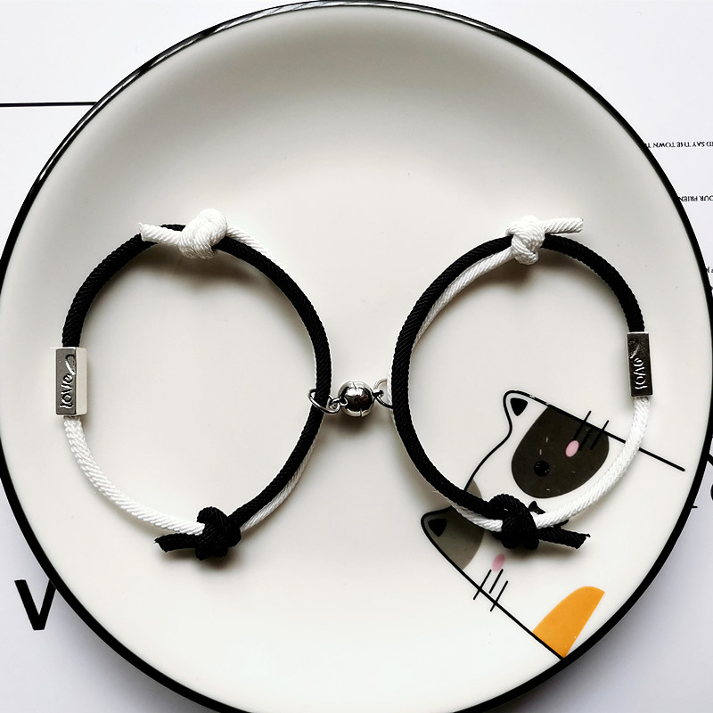 4:love black and white