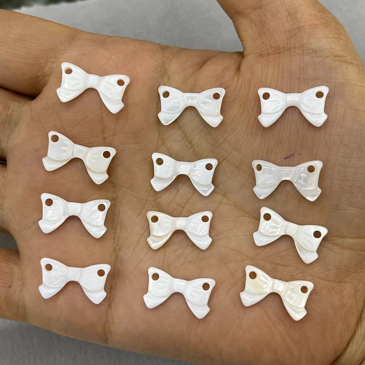 Freshwater shell bow 10*18MM