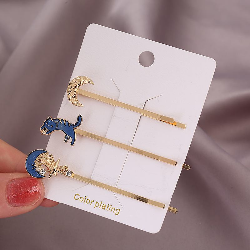 8:Blue Cat with Moon