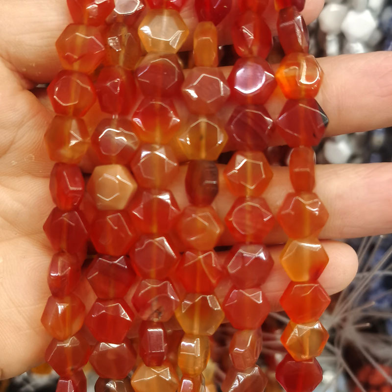 6:Red agate
