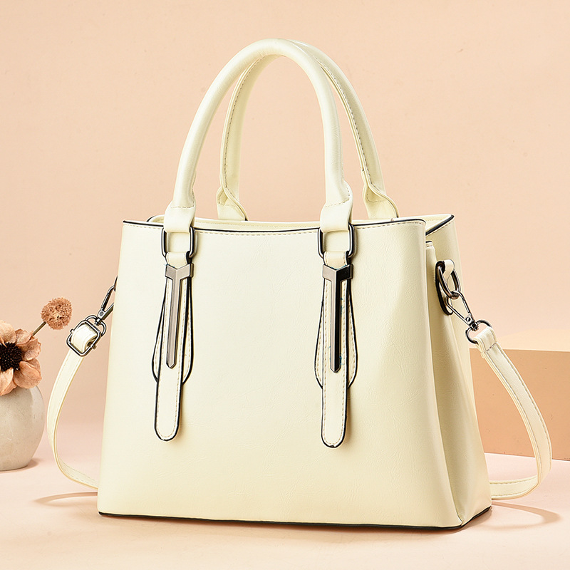 Retro material-off-white