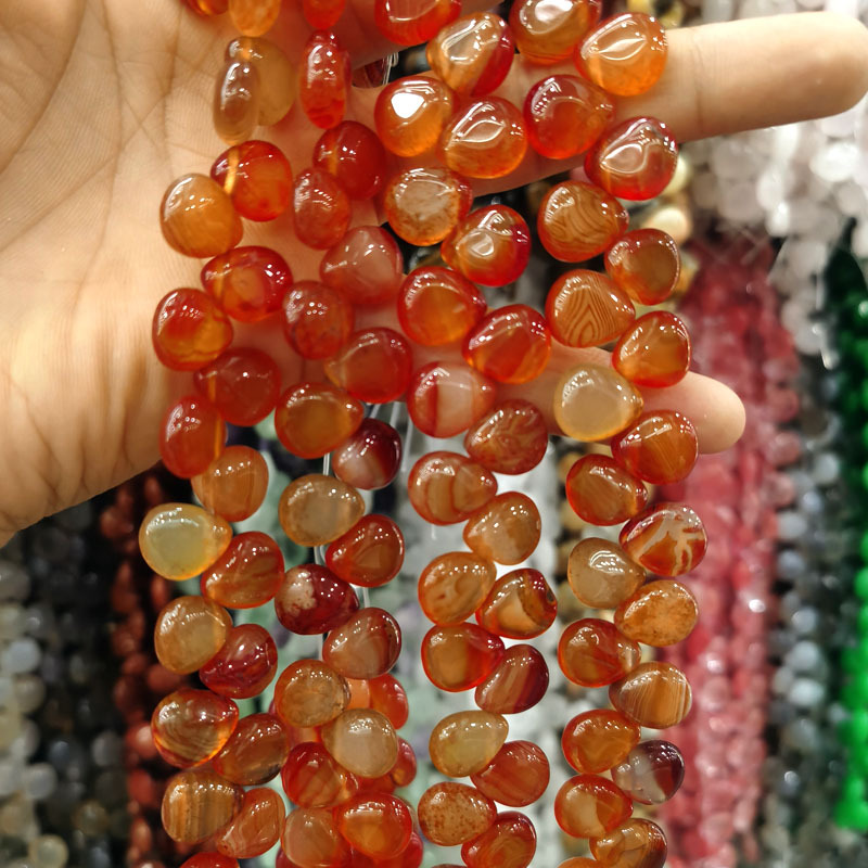 11:Red agate