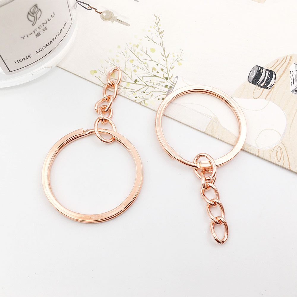 4:Rose gold key ring with chain