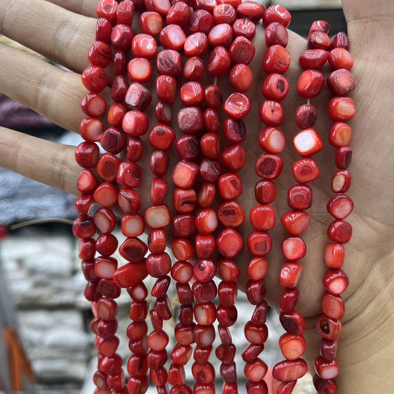 5 red