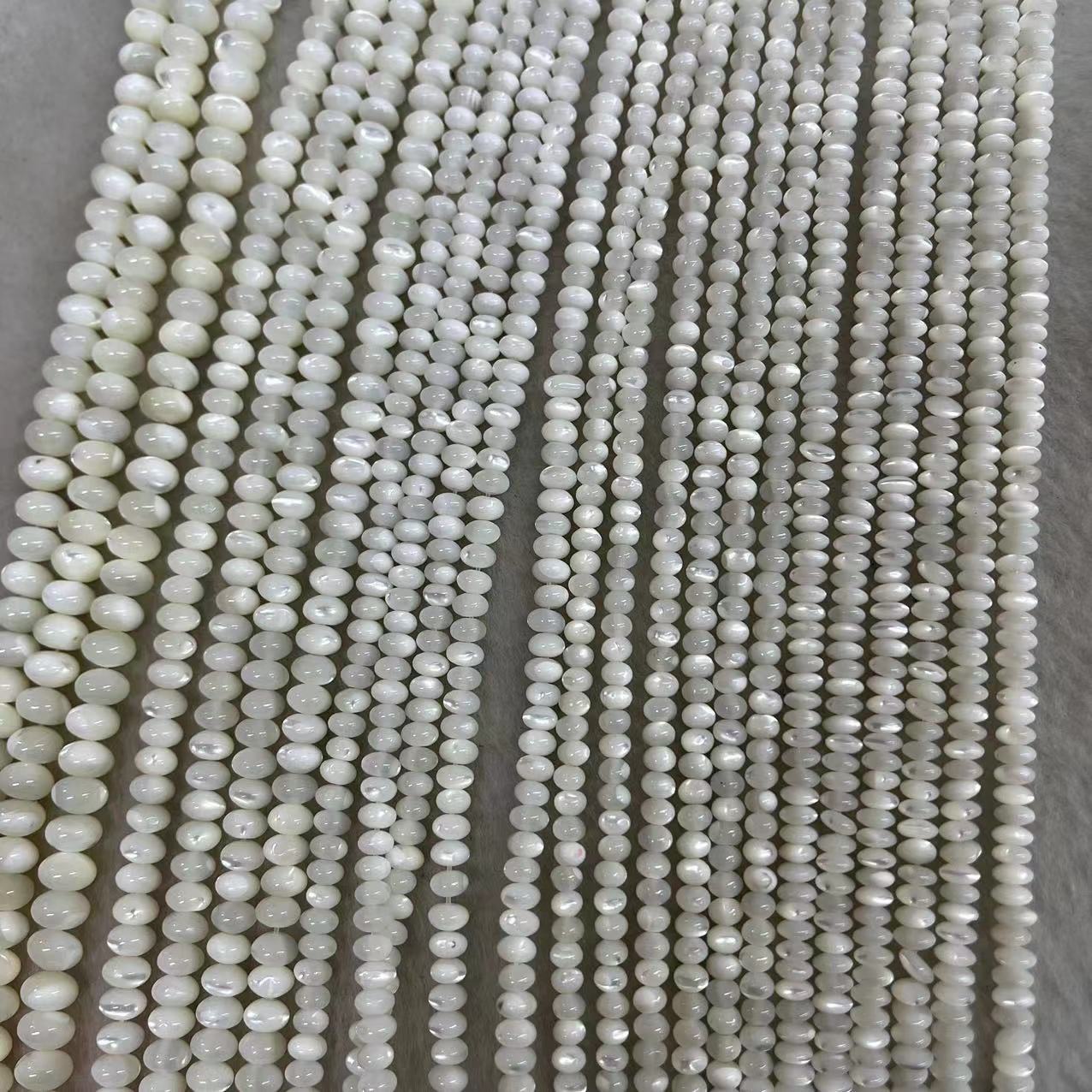 White 2*4mm/about 174 pieces