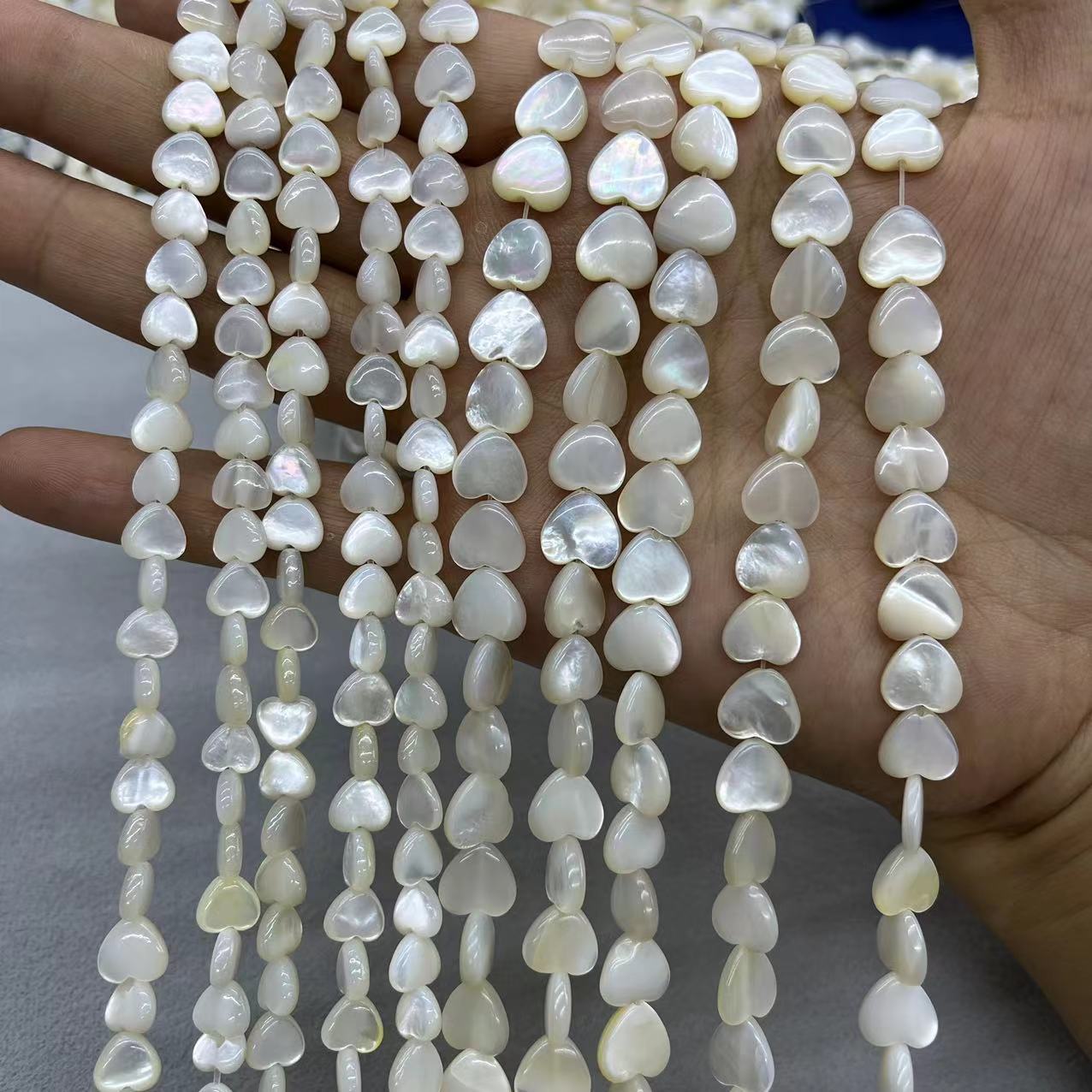 8mm/ about 59 pieces