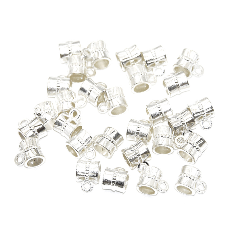 2:couleur argent clair