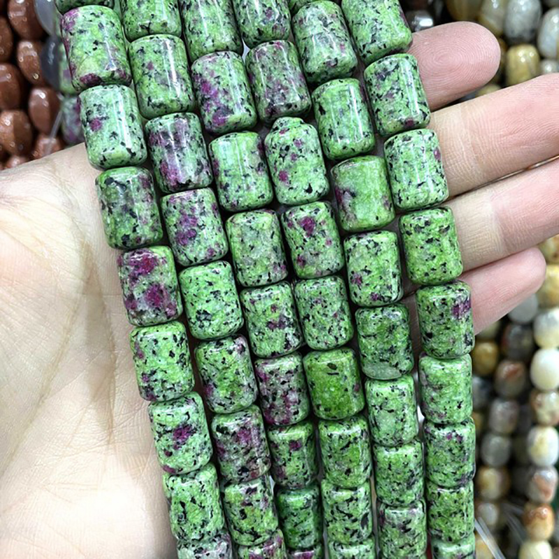 7:Red and green treasure