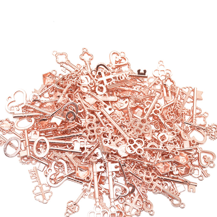 4 color de rosa dorada