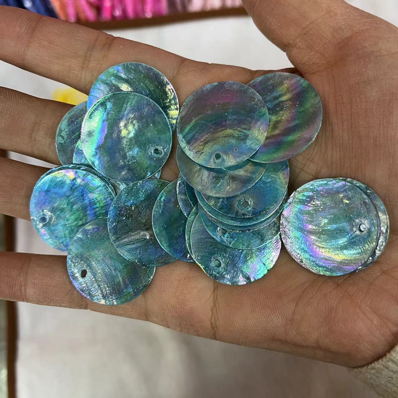 8:Lake blue colorful