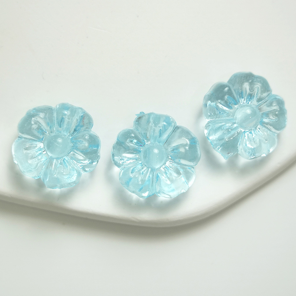 7:transparent lake blue