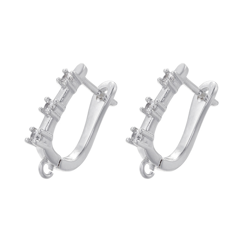 6:VE877 White Gold 1 Pair