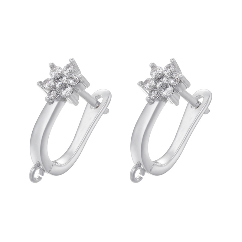 10:VE879 White Gold 1 Pair