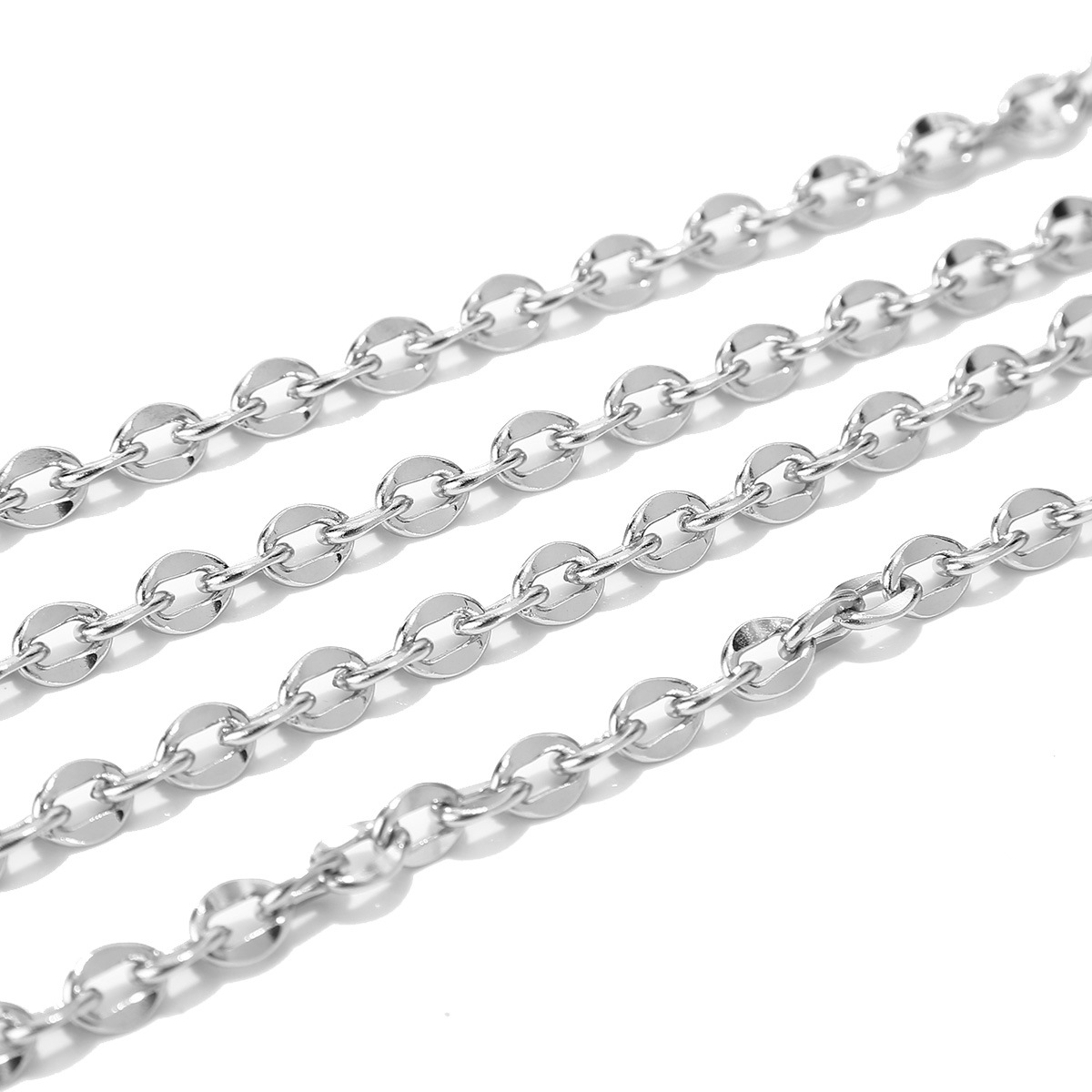 2:Steel color chain 7mm