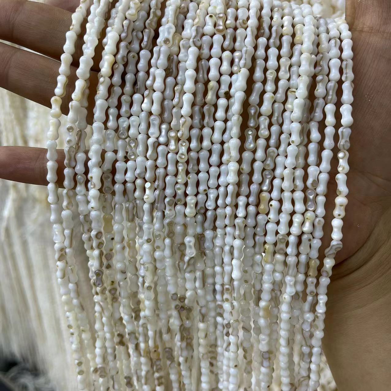 3:Original color 4*7mm/about 64 pieces