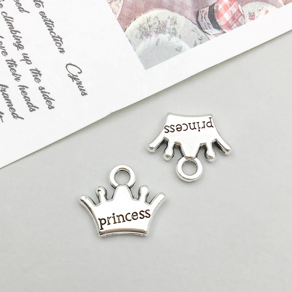 3:1 antique silver letter princess crown 12*11mm-0.7g-11323