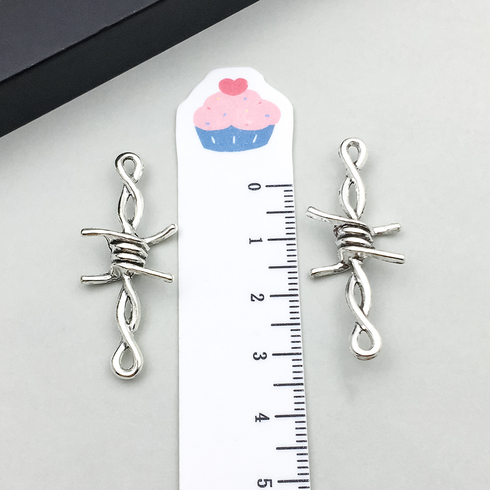 10:1 antique silver thorn double hanging 40*16mm-2.3g-19255