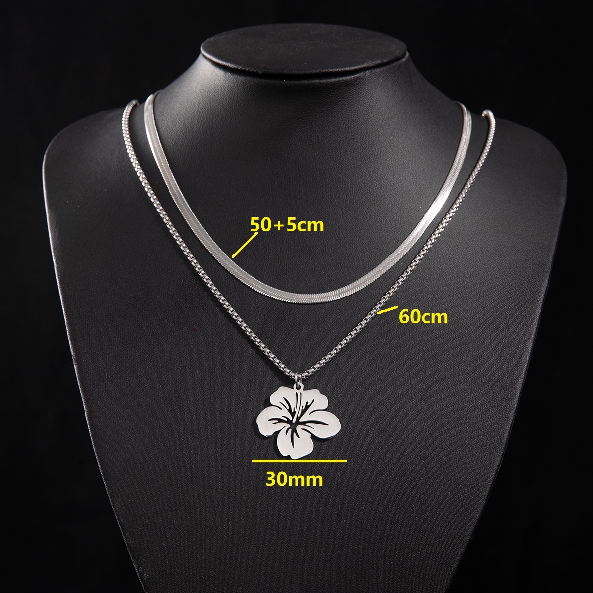 4:Snake bone chain (50 and 5cm) and box chain 60cm