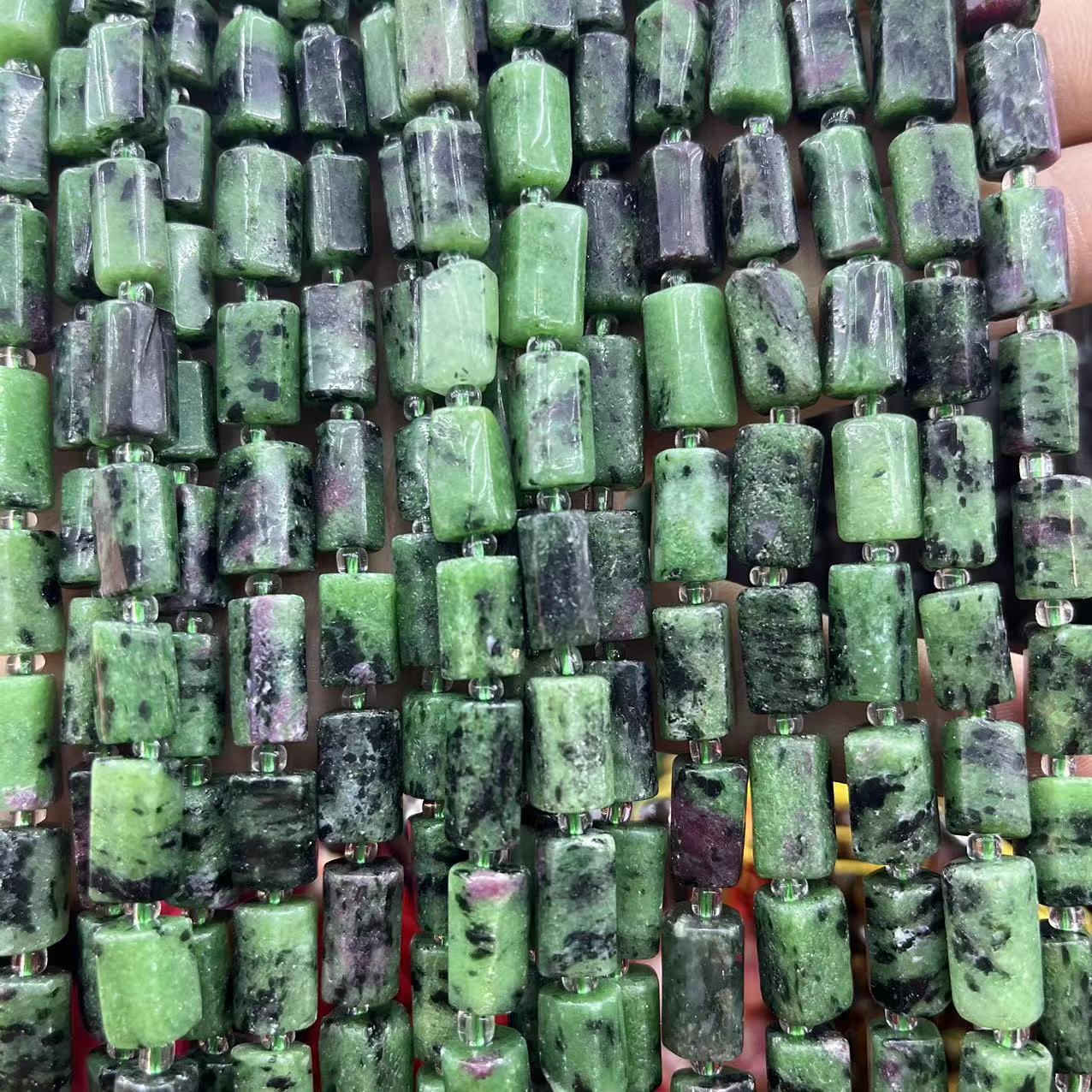 7:Red and green treasure