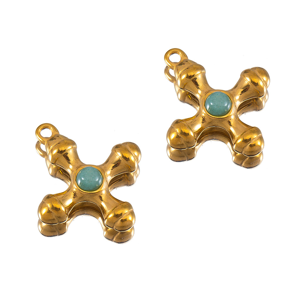 3:20×23mm gold-light green stone