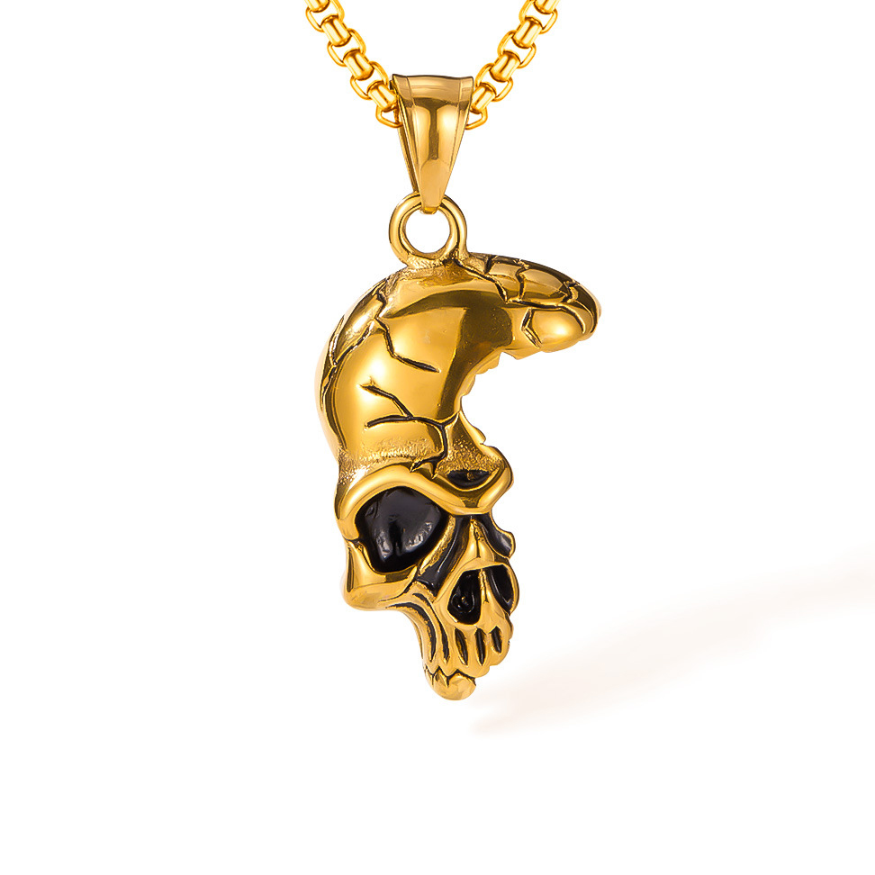 Gold pendant