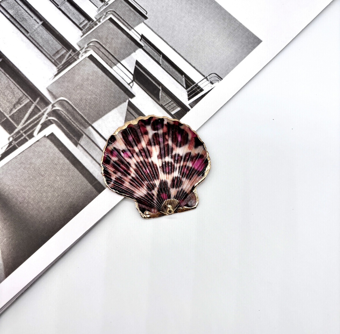 4:Purple leopard print