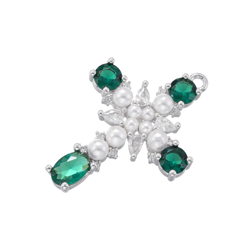 5:White Gold Green Diamond