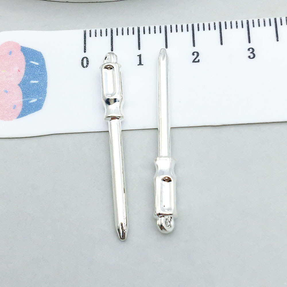 16:1 bright silver screwdriver 33*4mm-1.2g-20414