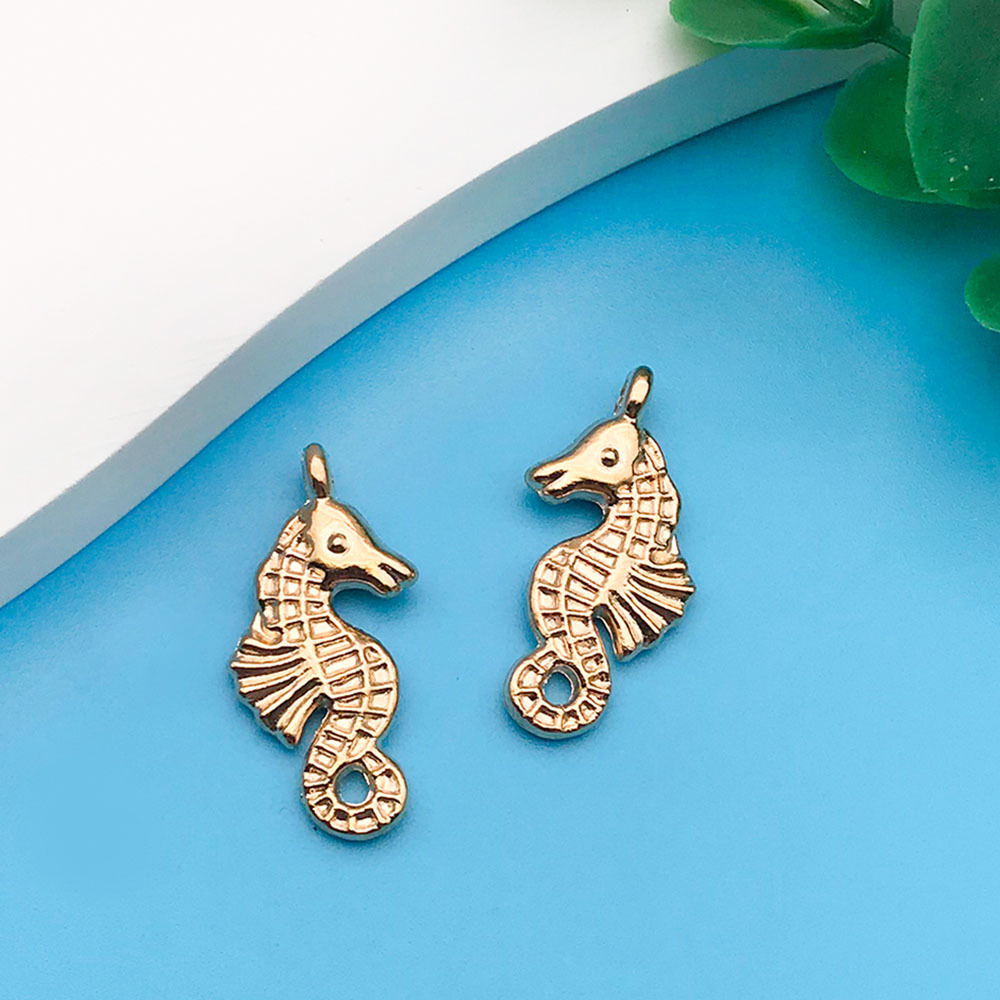 12:kc gold ocean seahorse 11x23mm-18255-1.3g