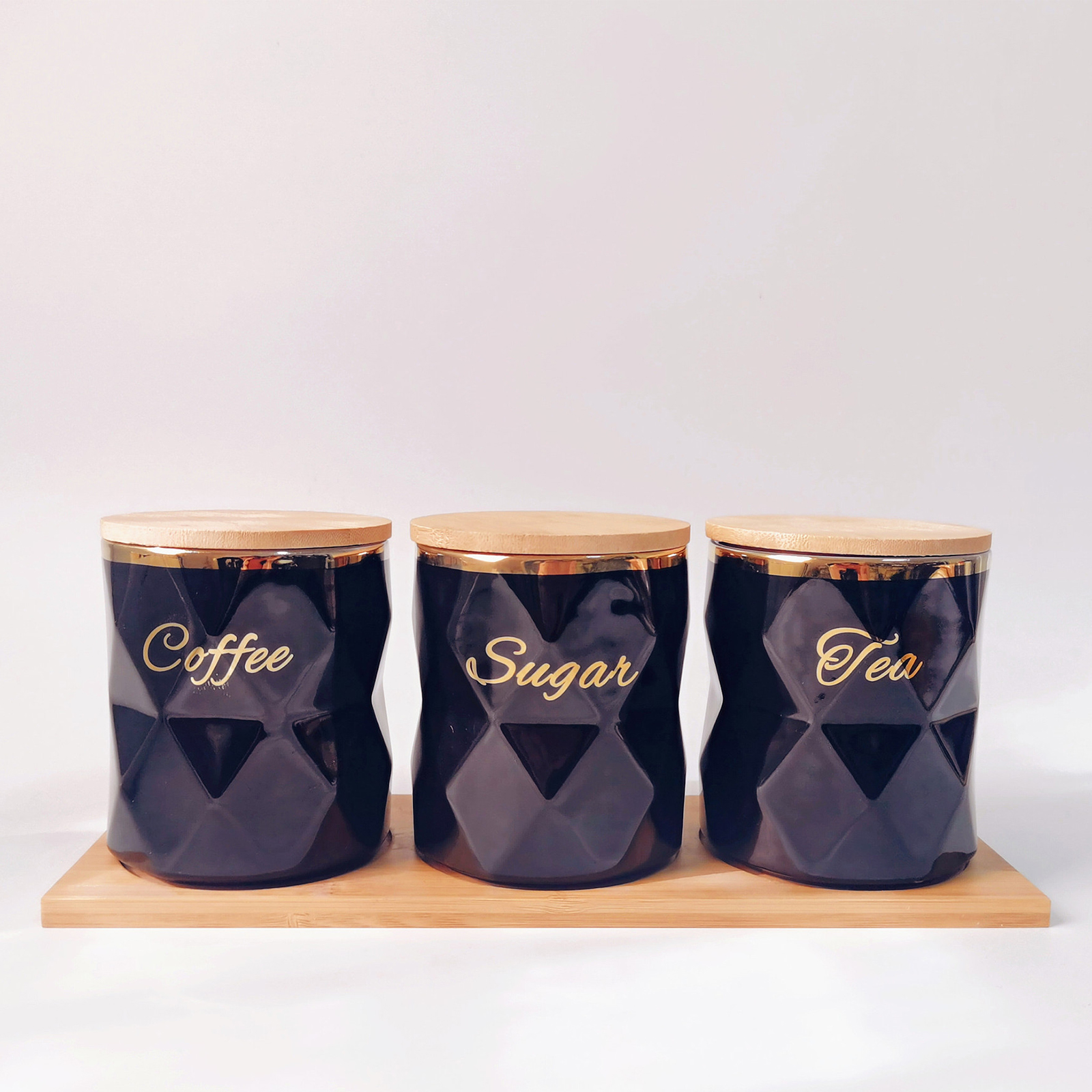 Black gold plated (with pallet   bamboo cover)