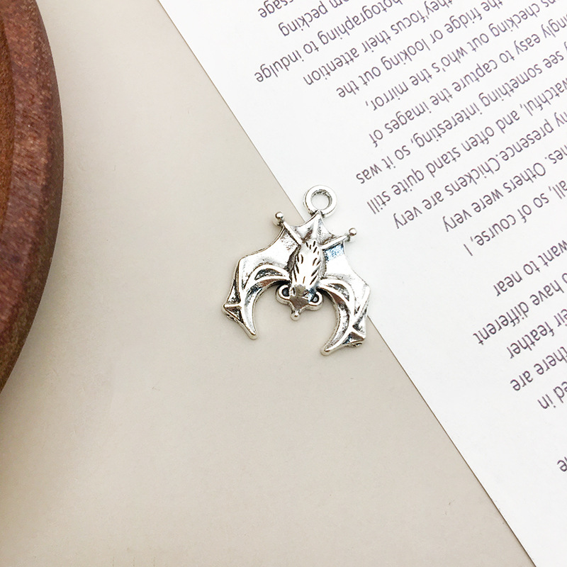 1 bat 17x19mm-B297/1.7g