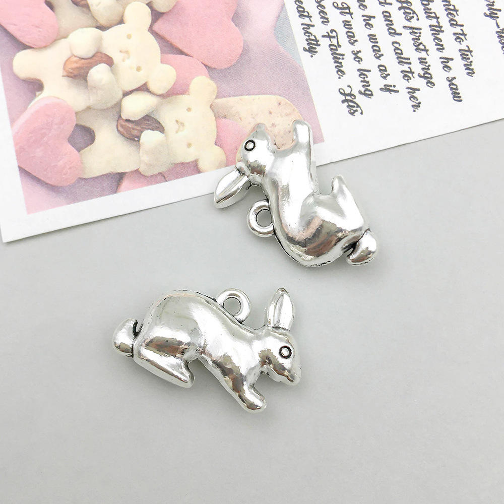 antique  silver rabbit 13*20mm-3.3g-3749