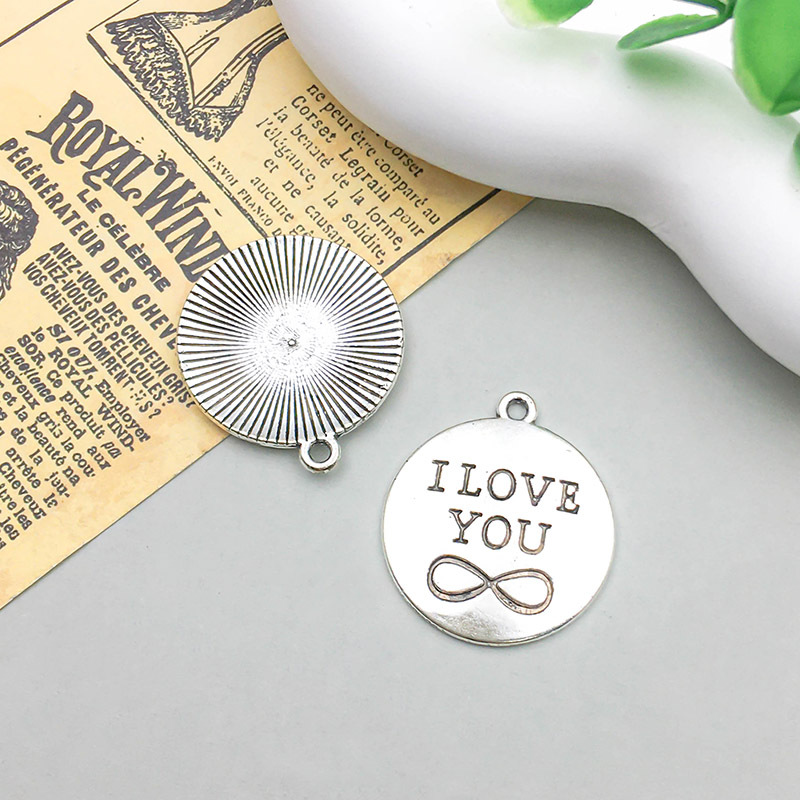 12:letter I love you24 * 24mm-3.2g-8998