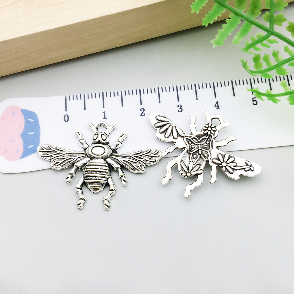 10:antique silver bee 32*24mm-2.5g-9189