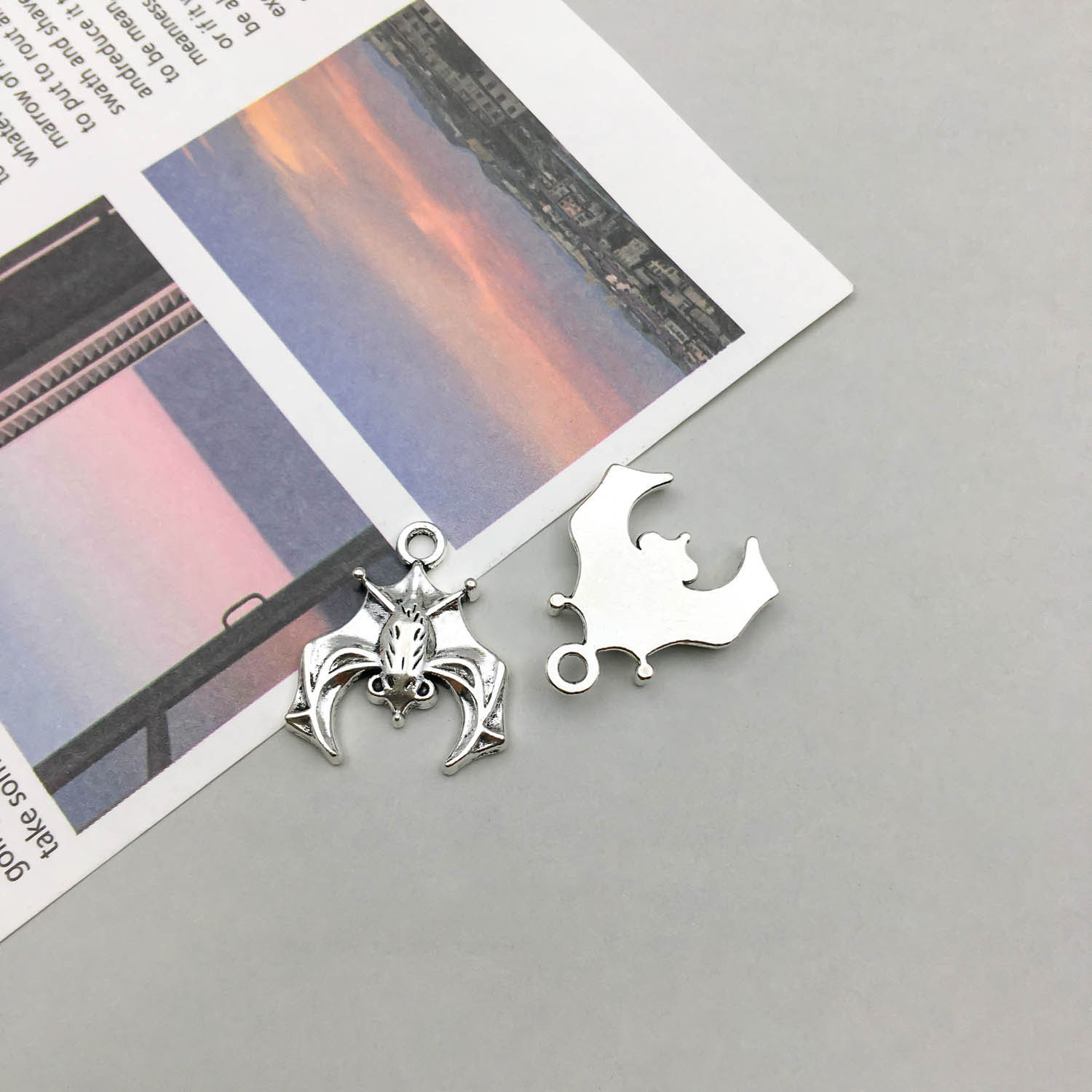 1 Ancient silver bat 16*19mm-1.6g-B297