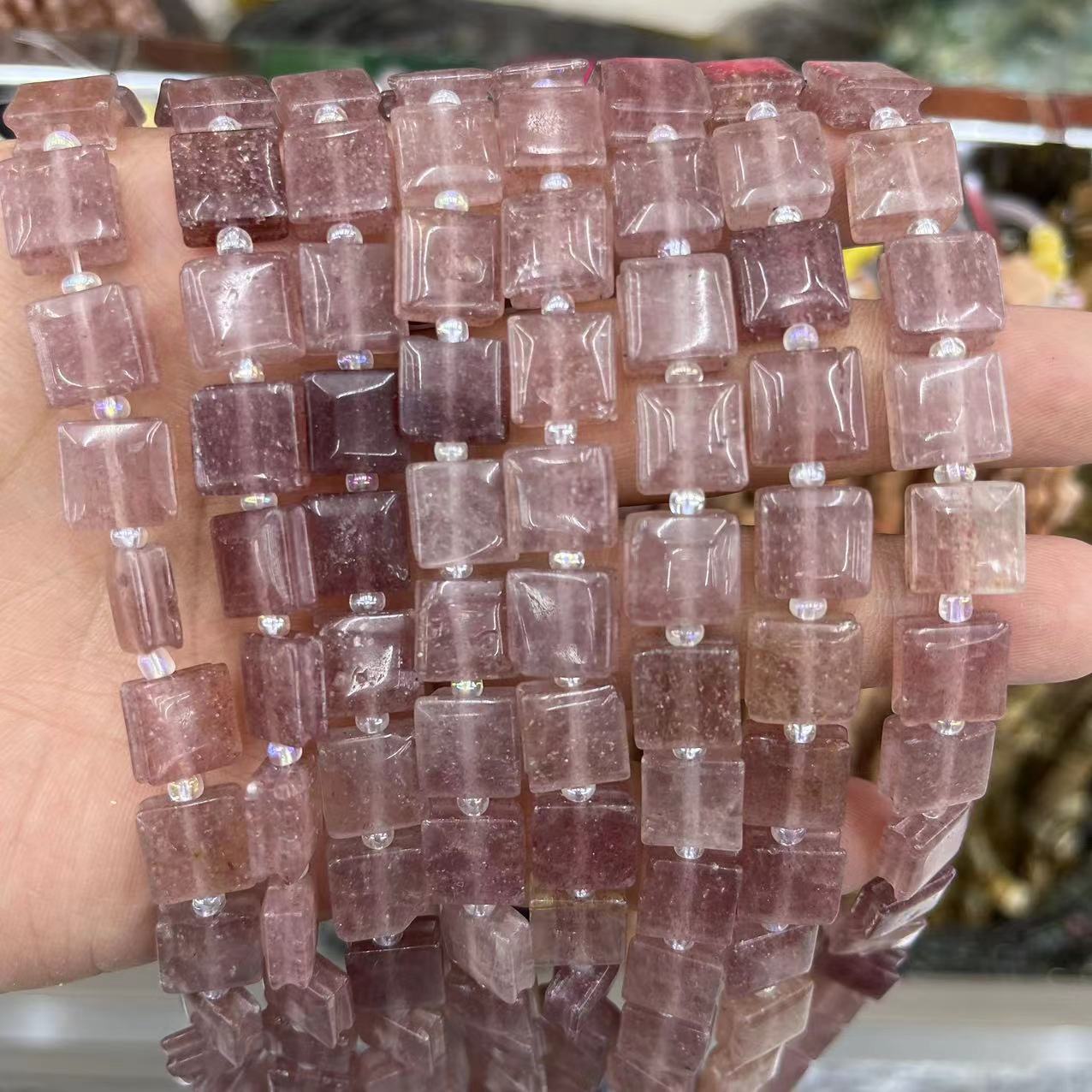 17:Strawberry crystal