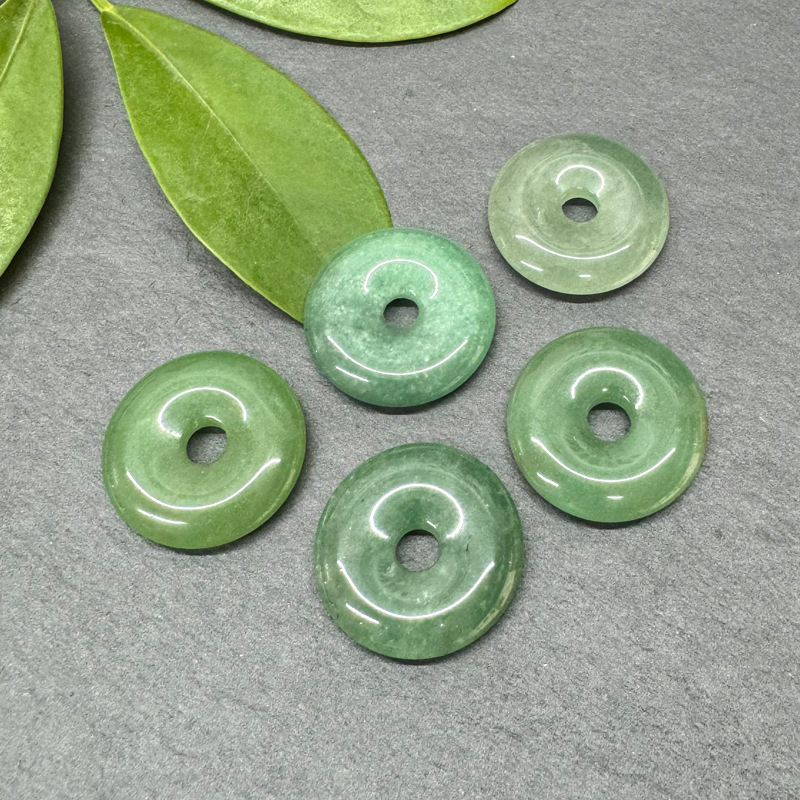 14:Avventurina verde