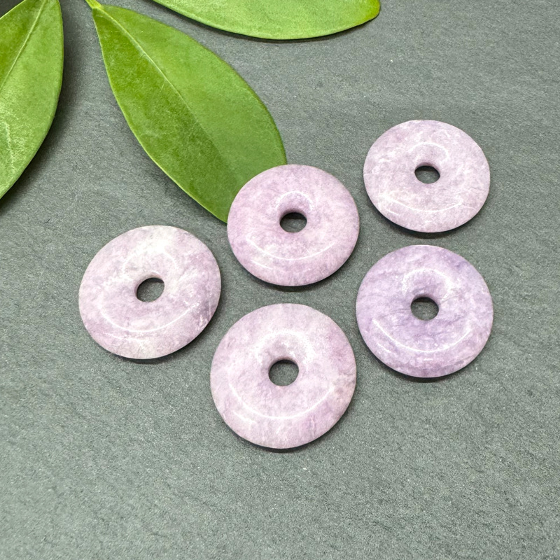 27:natural lepidolite