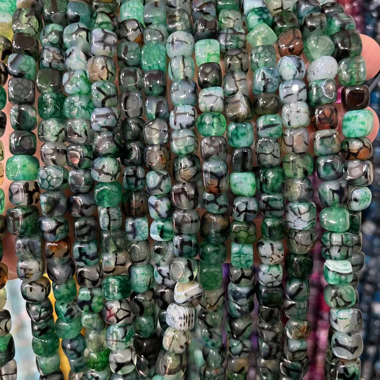 19:Green dragon pattern agate