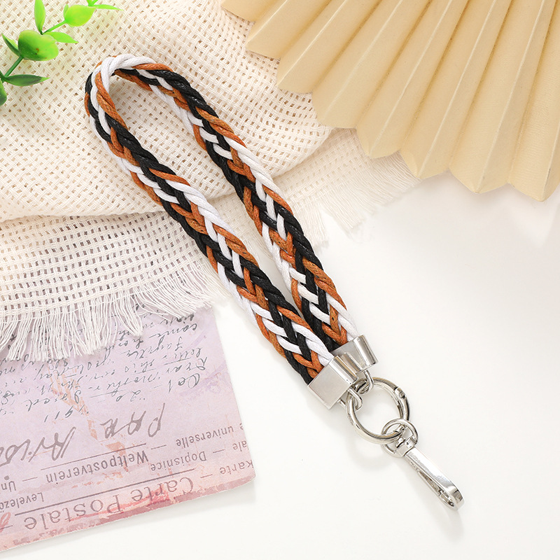 1:K2501 woven belt pendant black and white Brown