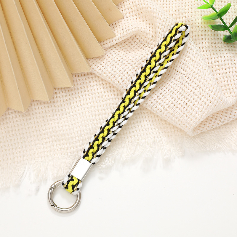 2:K2509 short hand strap pendant yellow and white