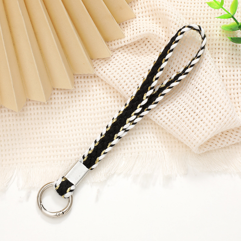 6:K2514 short hand strap pendant black and white